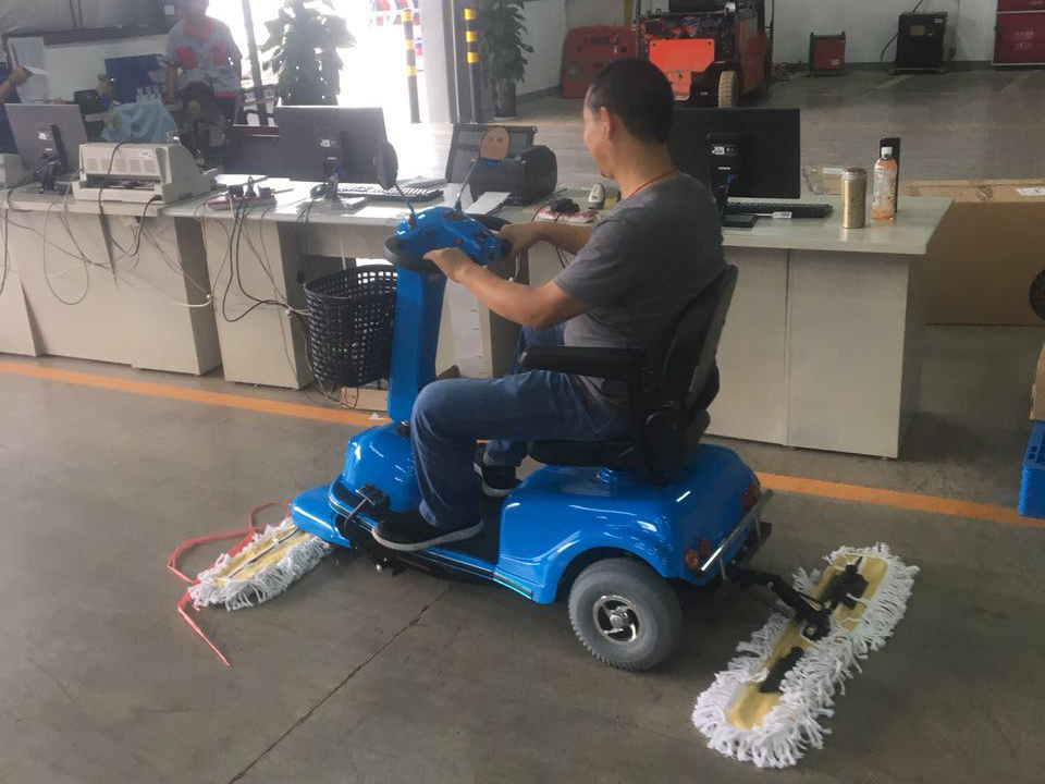 工廠倉庫用電動塵推車