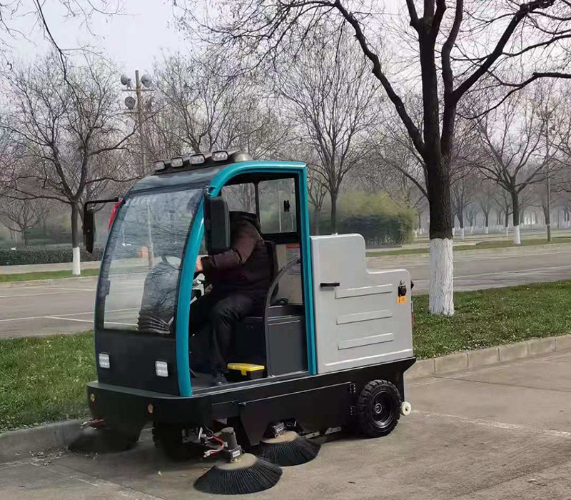 法門寺景區(qū)清掃車