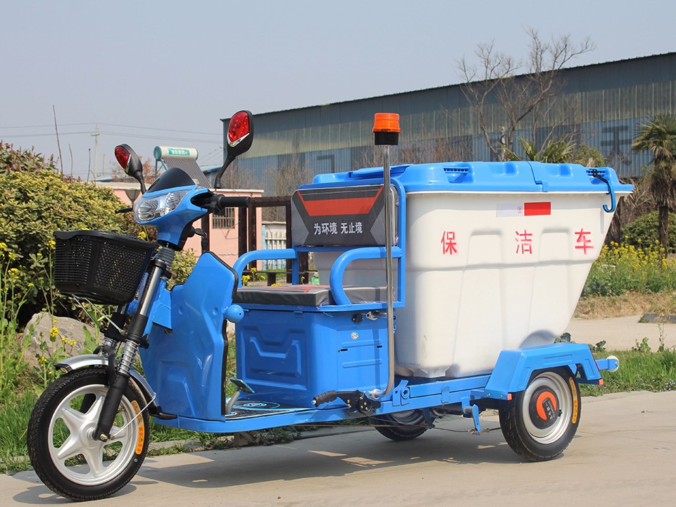 三輪保潔車電池保養(yǎng)注意