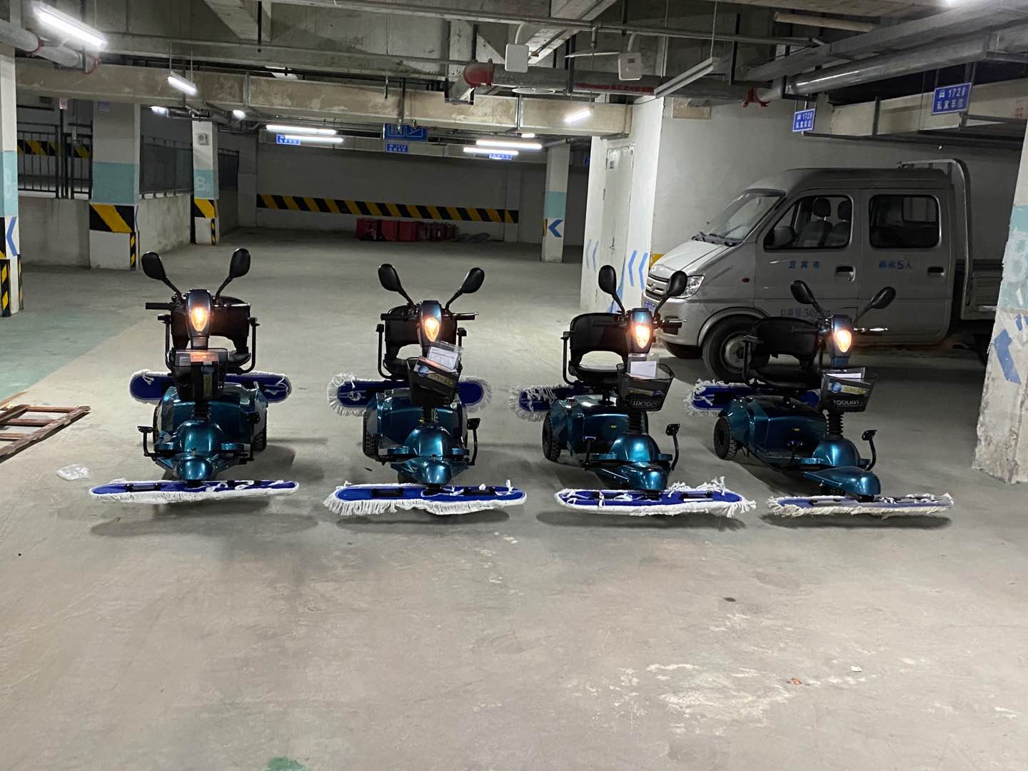 電動塵推車使用步驟詳解與操作規(guī)范注意