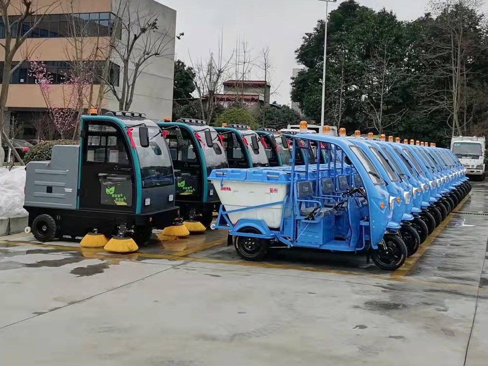 彭州市政環(huán)衛(wèi)采購垃圾清潔掃地車